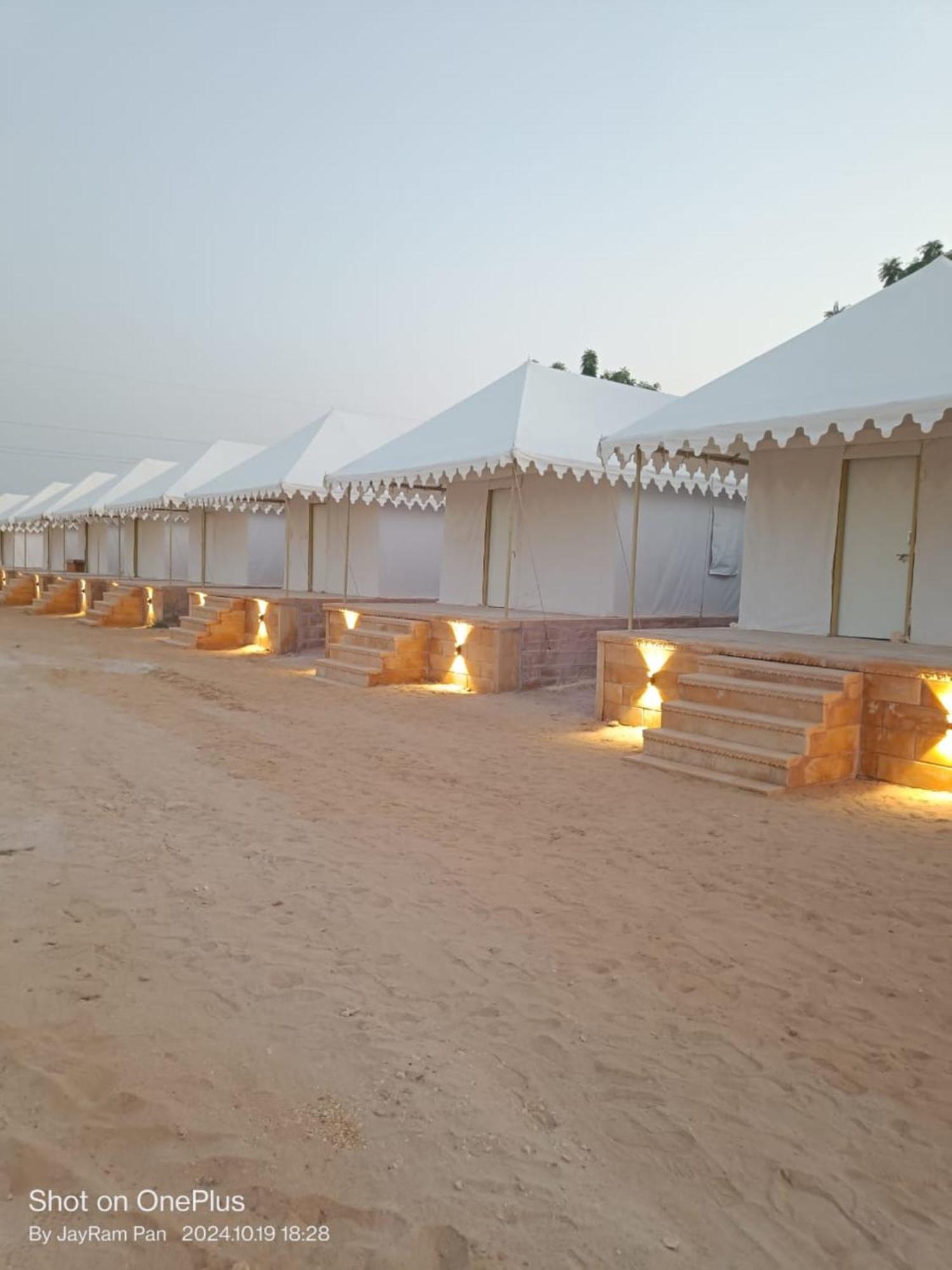 Sam Dunes Desert Luxury Camp & Resort Jaisalmer Eksteriør bilde